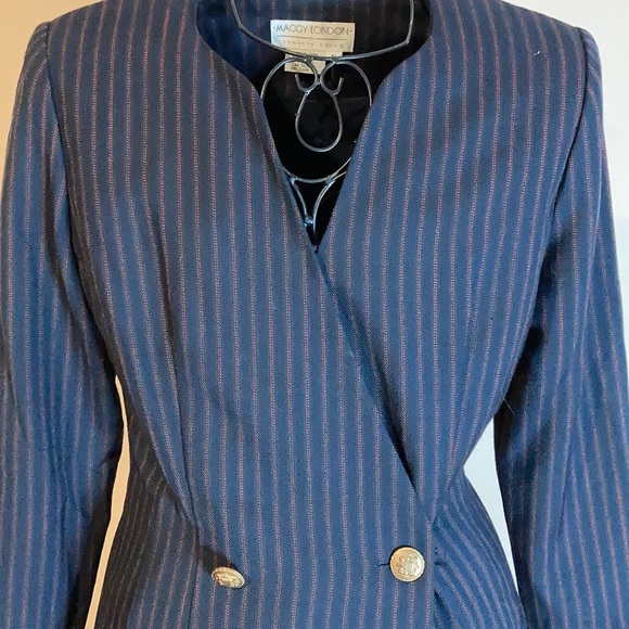 Vintage Maggie London Pinstripe Wrap Dress 6 - Picture 2 of 5